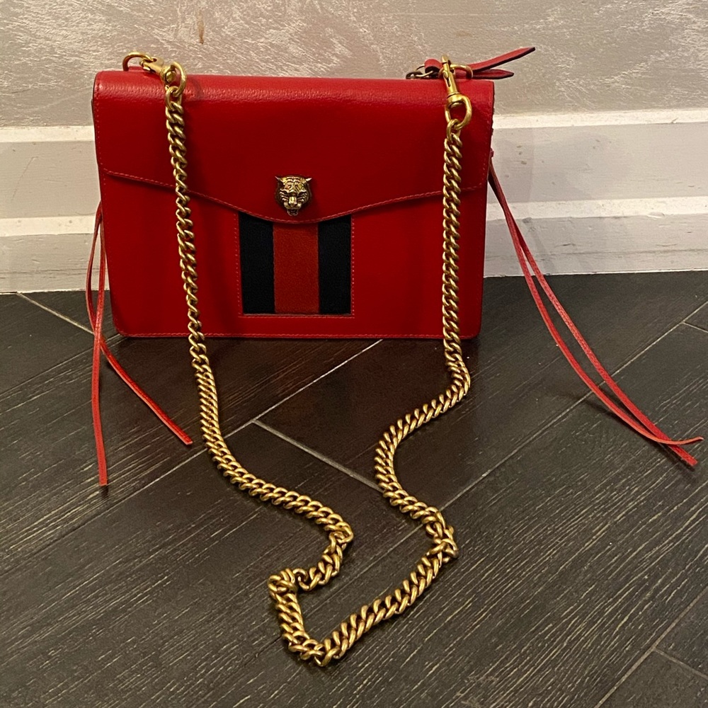 Gucci Leather Shoulder Bag Tiger head closure